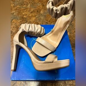 Delicious Shoes Monique Stiletto - Worn Once